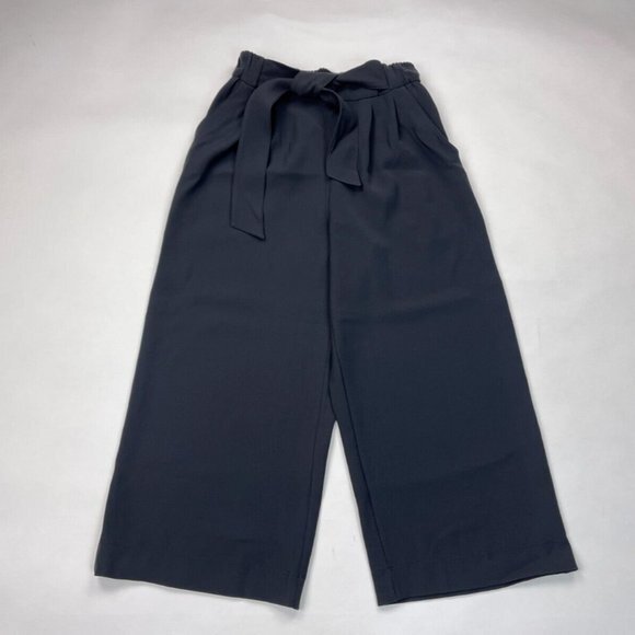 Lululemon Noir Crop Black Women 4 EUC Tie Front Pant Pockets Stretch On the Move - Picture 11 of 16